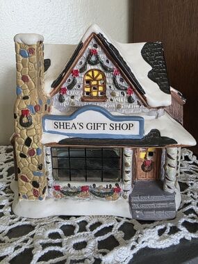 Sheas Gift Shop Vintage Rare Village Piece